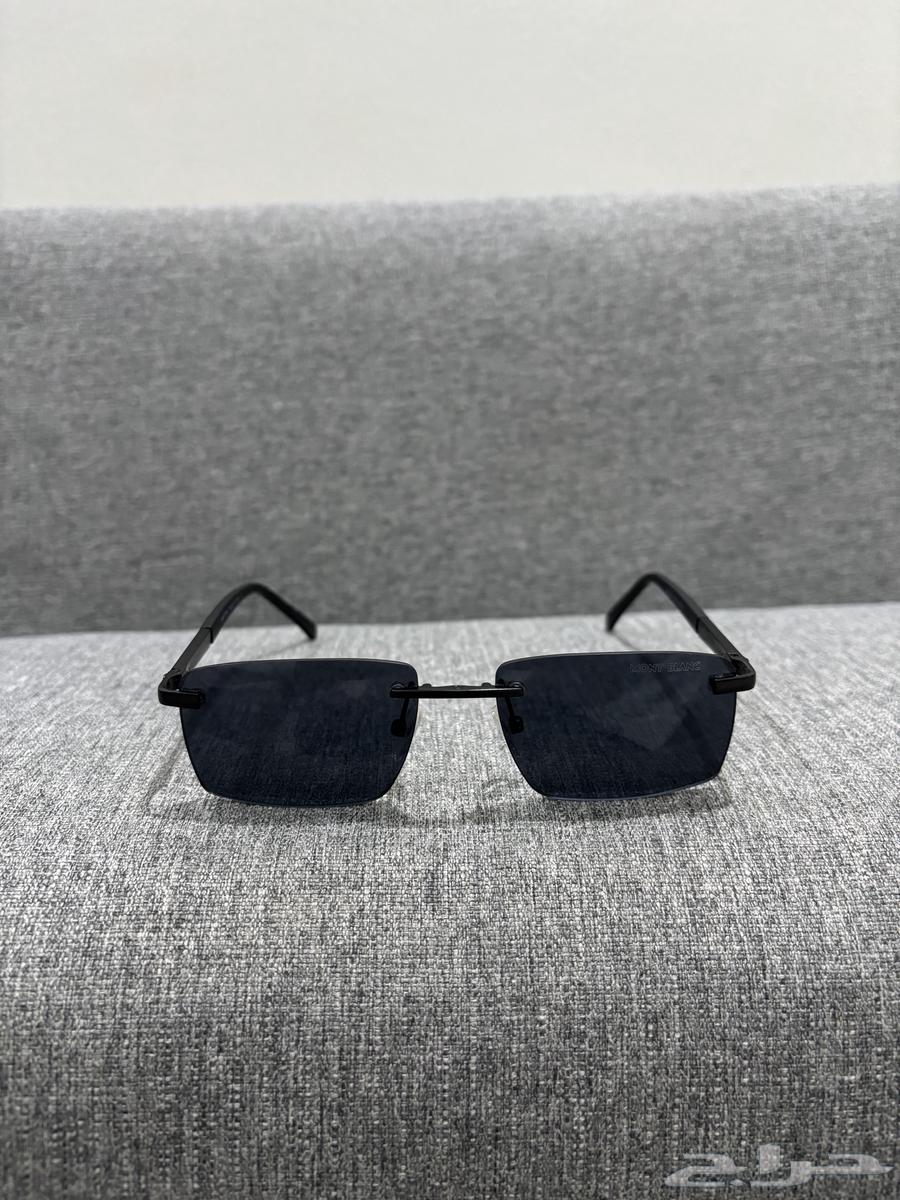 عنوان الإعلان  نظارة مونت بلانك   تصميم أنيق قد تكون أصلية64387773809027110