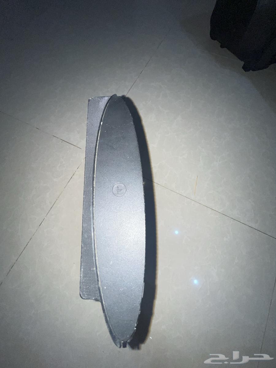 Sony 3 for sale, in good condition but missing the plastic on the right and left sides64390569031171114