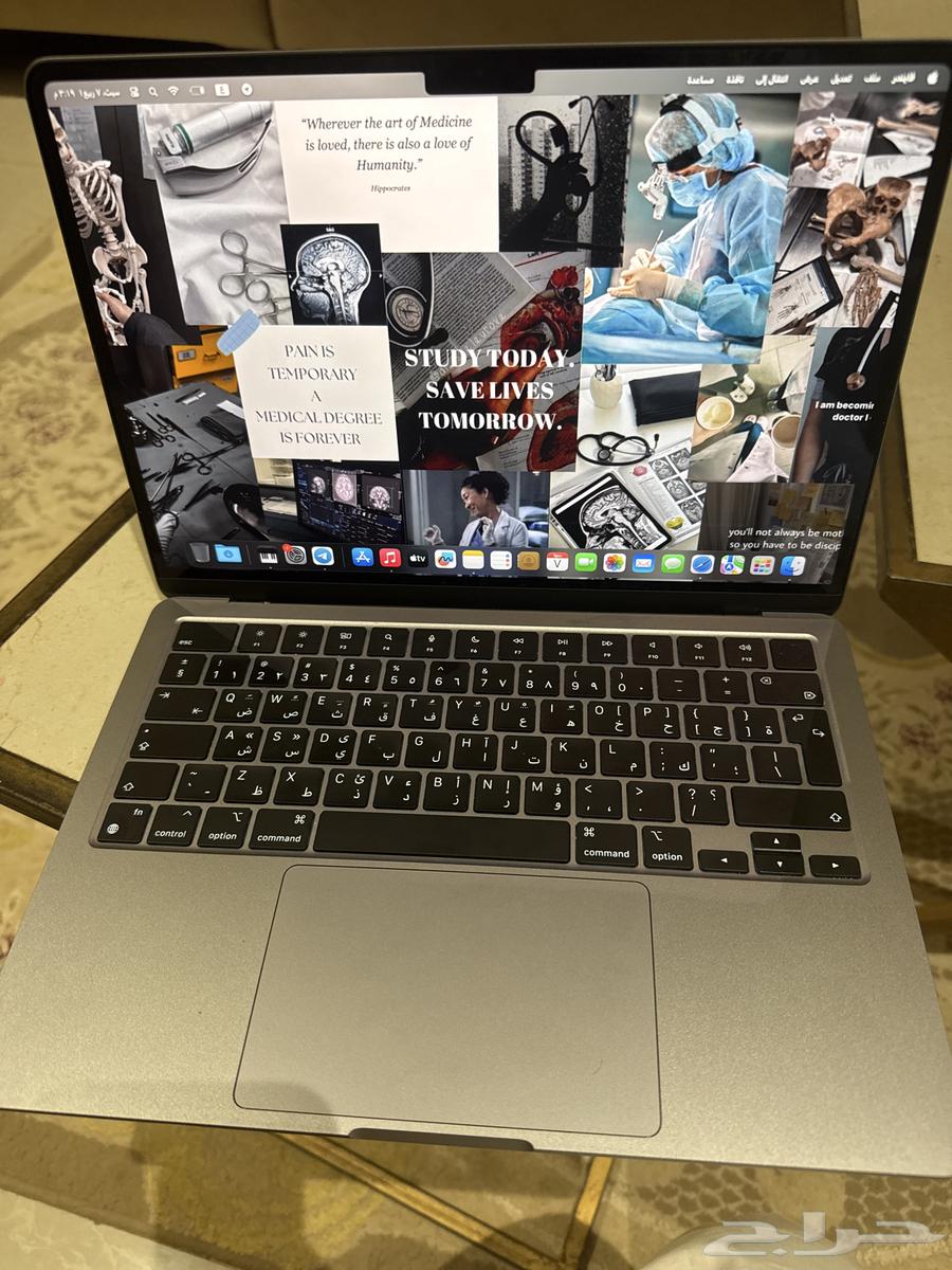 ماك بوك أبل نظيف64384814214657111