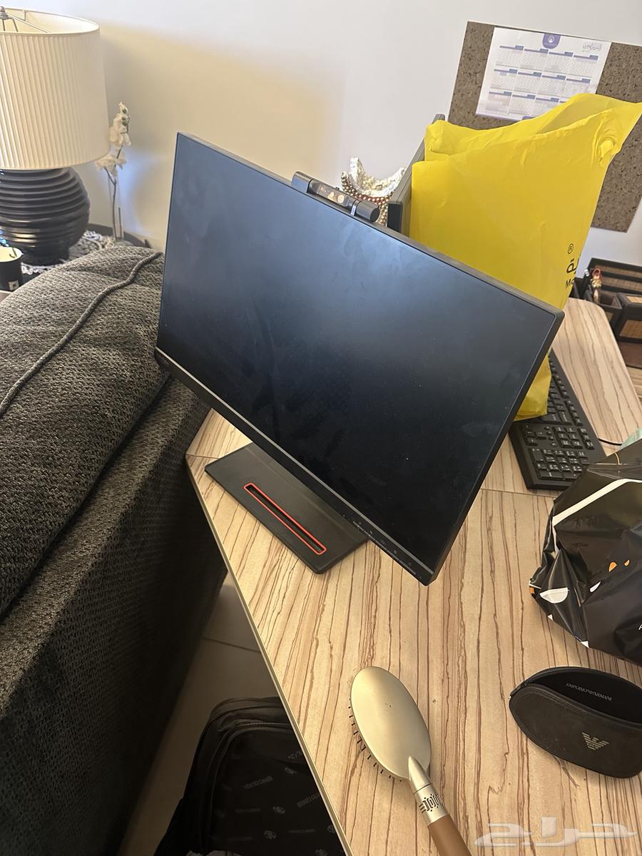 لابت لينوفو مع شاشة كبيره جديدة وماوس بطل وكيبورد اتش بي64383358385794113