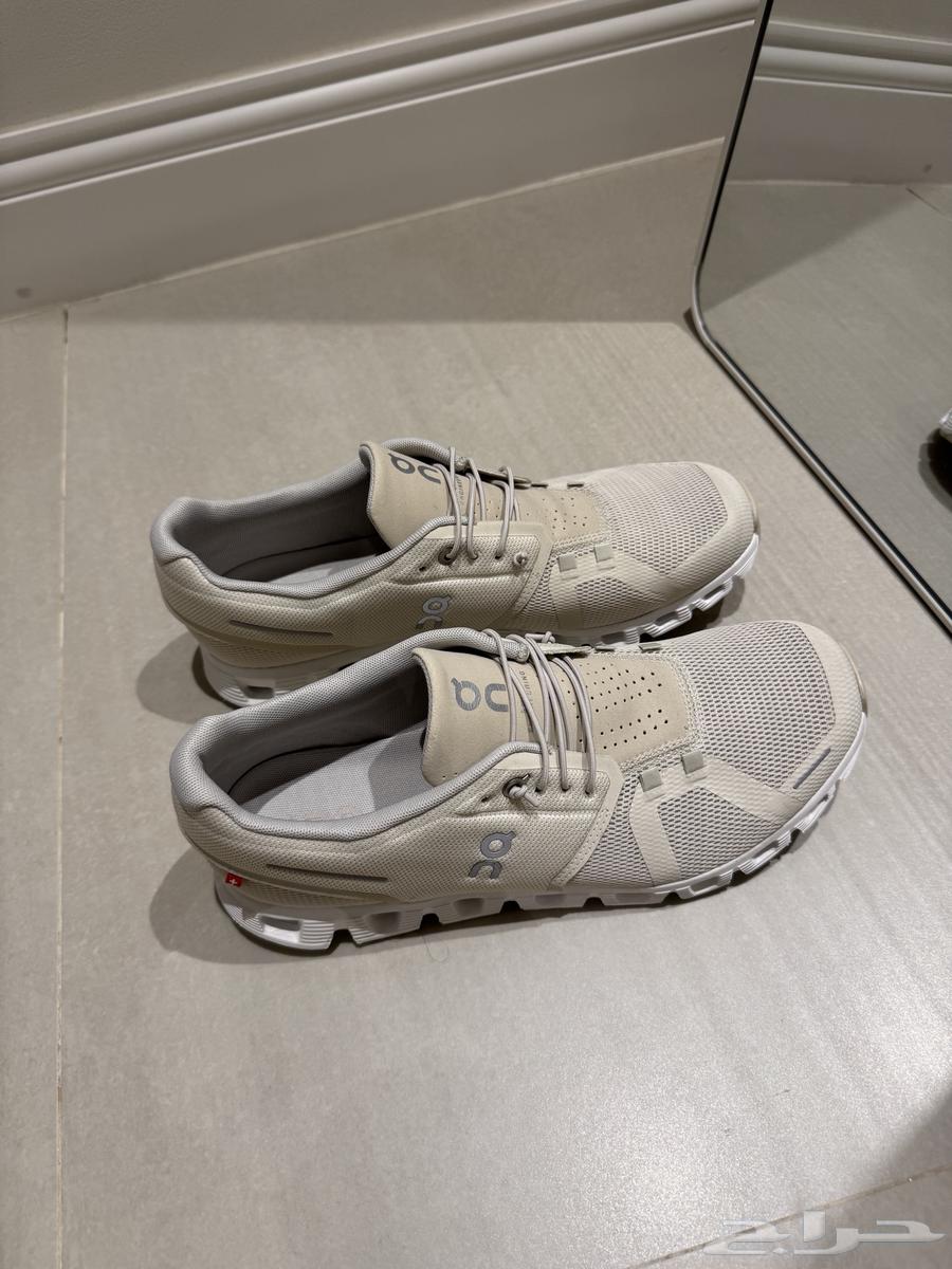 جزمة نسائية شوز نسائي on running64506034762883112