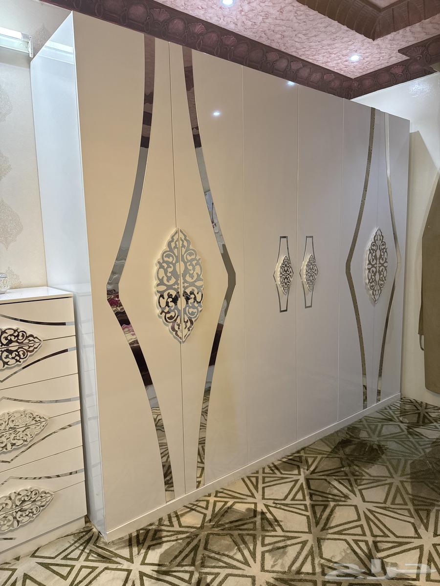 For sale bedroom set, mattress and two side tables, all almost new64388329921667111