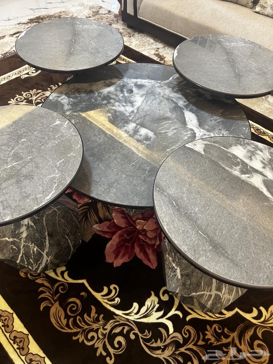 Marble table64383289441795110