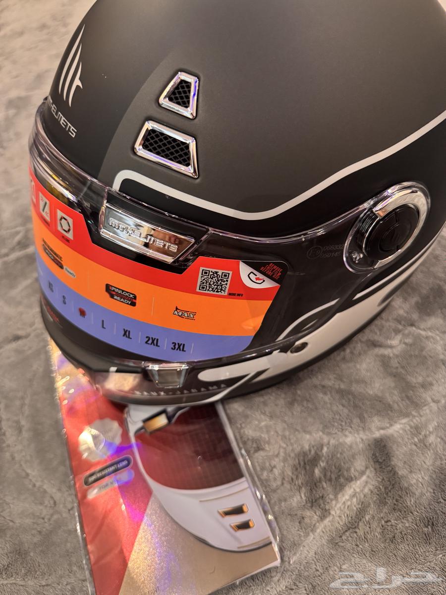 خوذة MT JARAMA دبة دباب كاربون64528153648387113