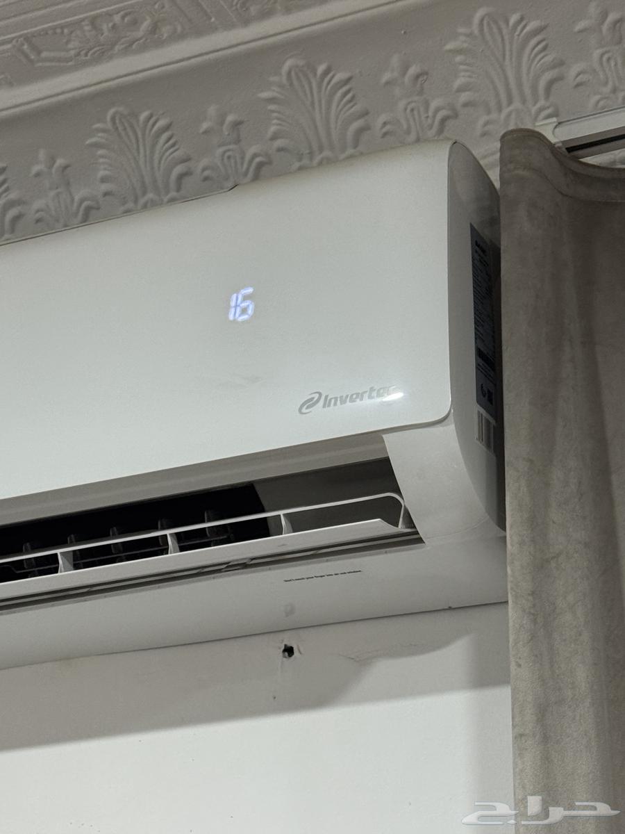 For sale (8 Basic Split AC units) used for less than a year64387704461570113