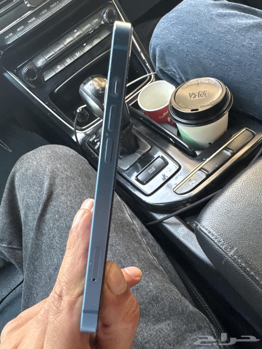 للبيع ايفون 13 العادي 256 قيقه على الشرط64380737555969111