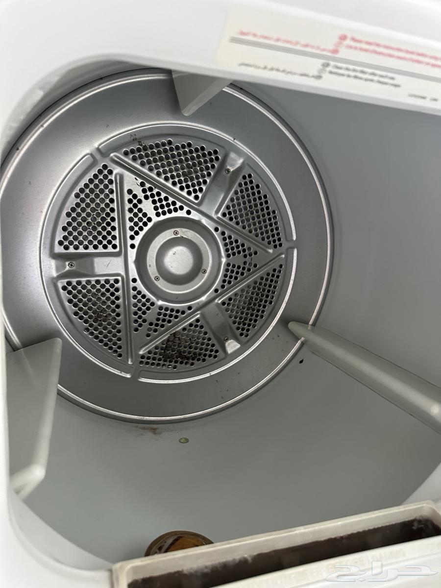 غسالة ونشافة وبانيو وزجاجه وسرير64386697094659111