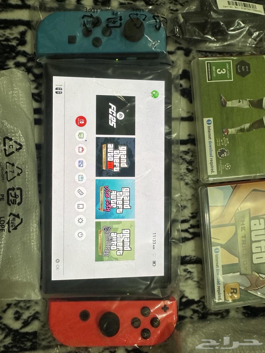 Nintendo Switch OLED with 128GB memory64390816028802112