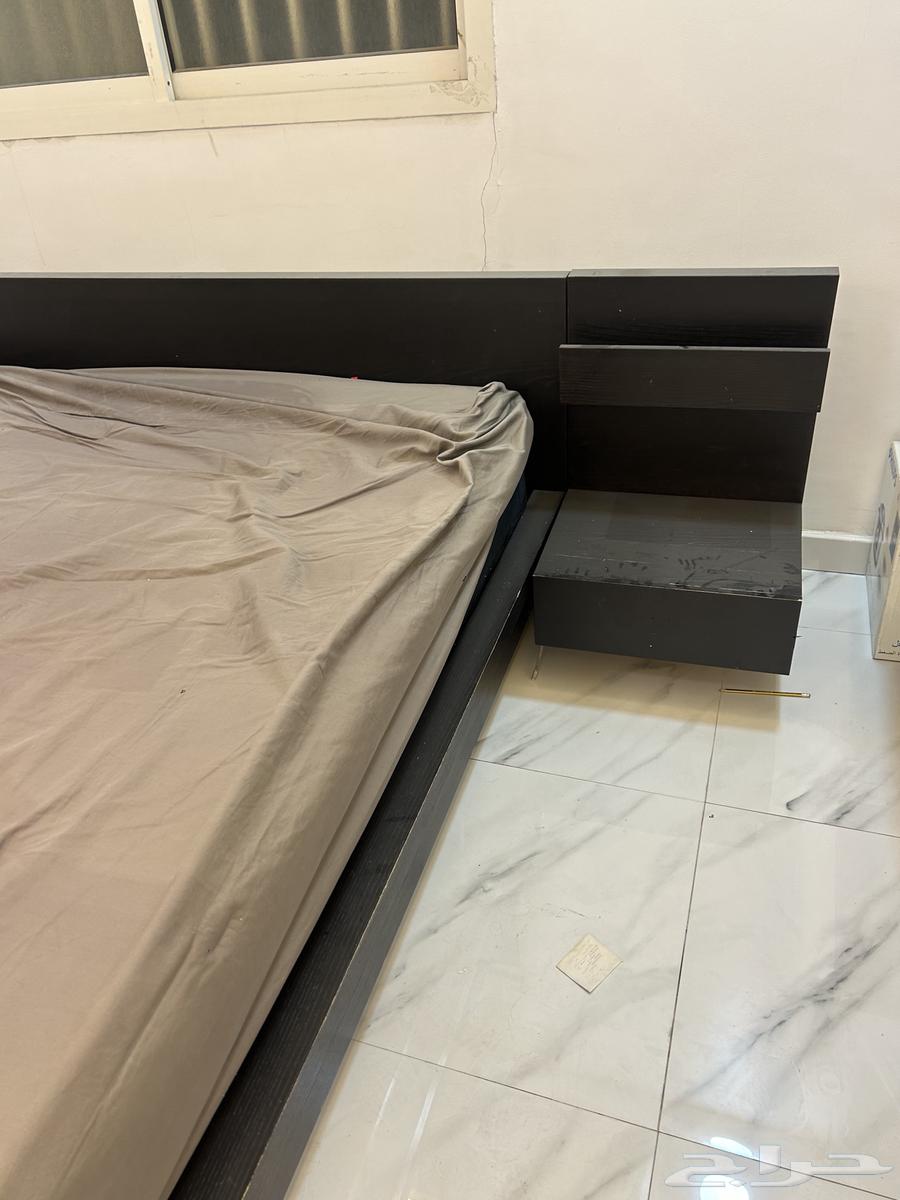 سرير لشخصين للبيع64384341572739110