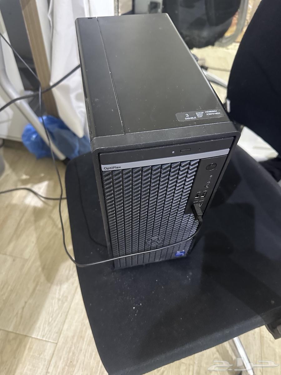 Desktop computer64388440919681111