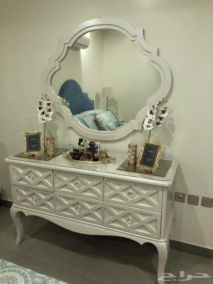 غزفة نوم مع مرتبة للبيع64385049834753110