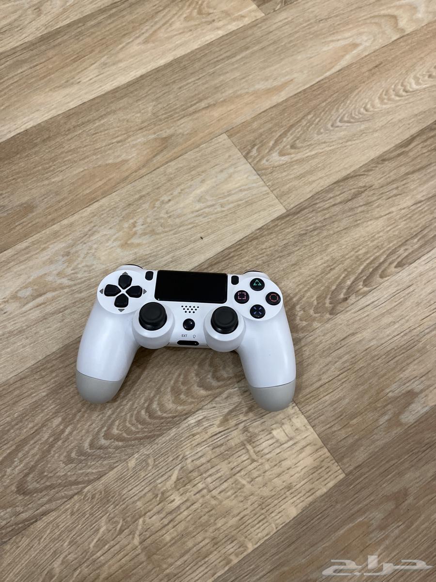 سوني فور مقابل سوني فايف عادي64381301537410113