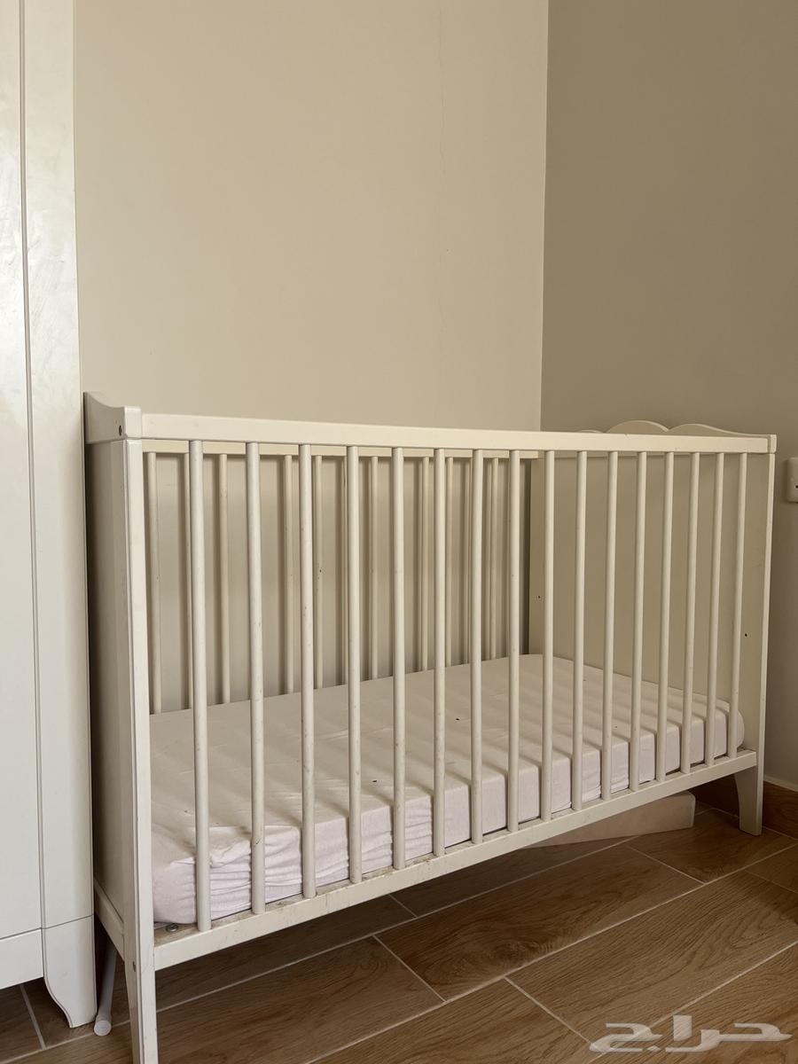 سرير اطفال ايكيا64381109079426110