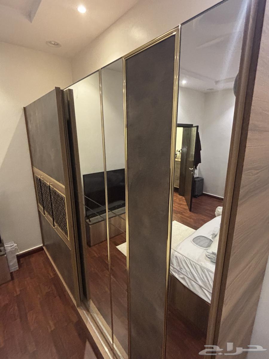 غرفة نوم بني 8 قطع للبيع64387676411010110