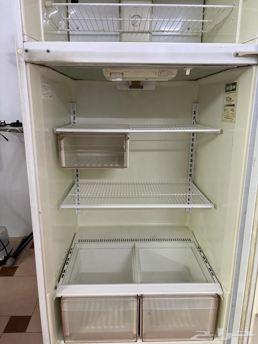 ثلاجة جيدة للبيع المطلوب 500 و قابل للتفاوض64387732223746111