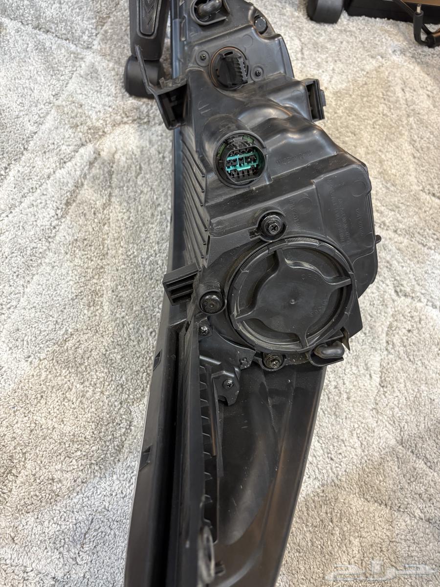 Front Left Headlight Accent 2018-202064535582573058111