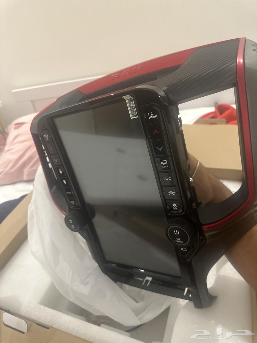 13.6-inch Android Screen with TRX Decor for Dodge Ram64524099320067112