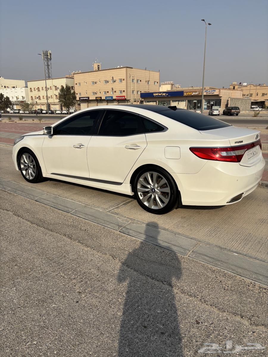 ازيرا هونداي فل كامل بصمه V6 ممشى قليل 28764528950418561114