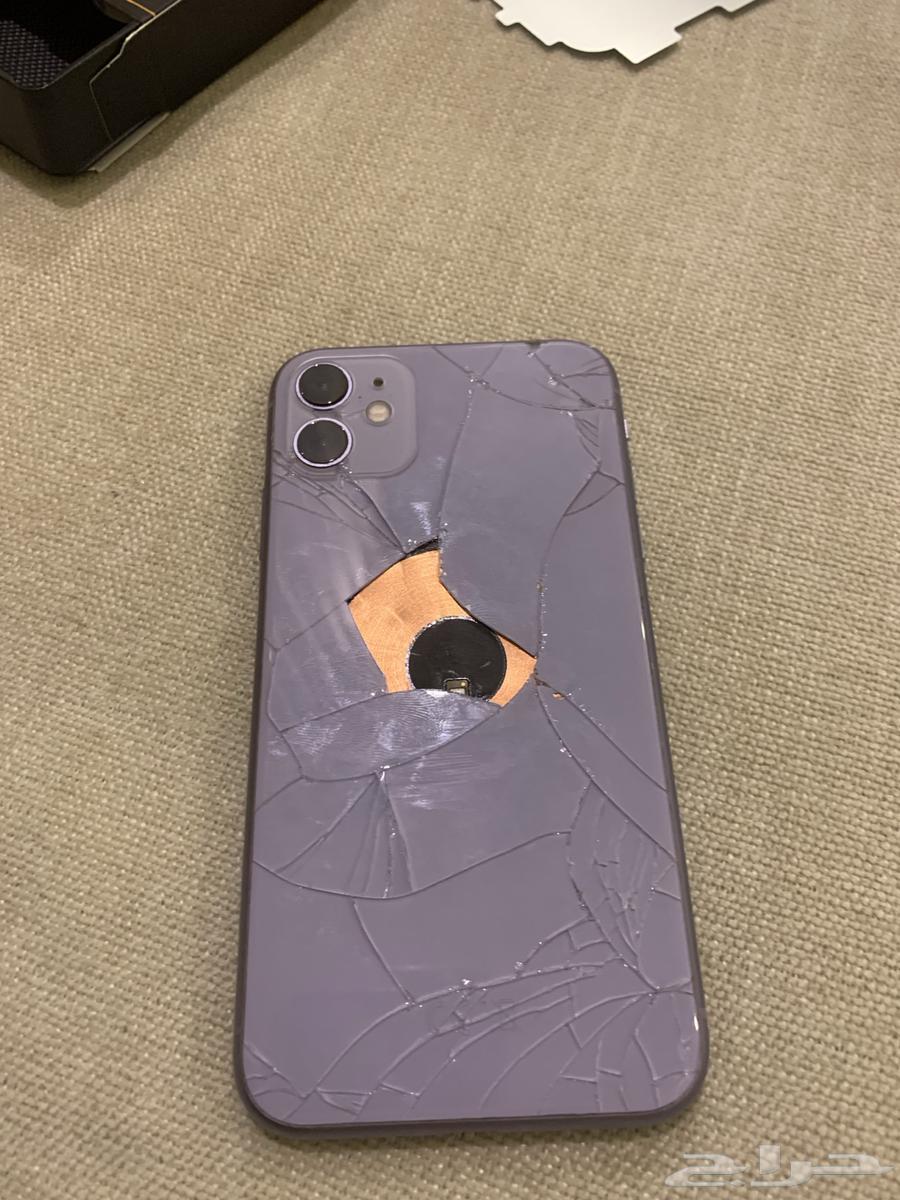 ايفون 11 العادي 128 قيقا64384382803842111