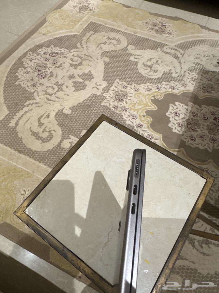 ماك بوك أبل نظيف64384814214657113