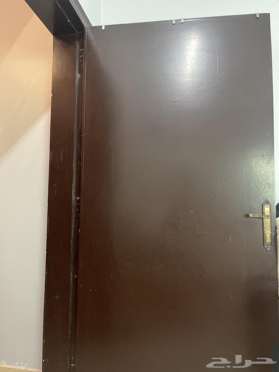 بابيبن خشب مستعمل64382279276163110