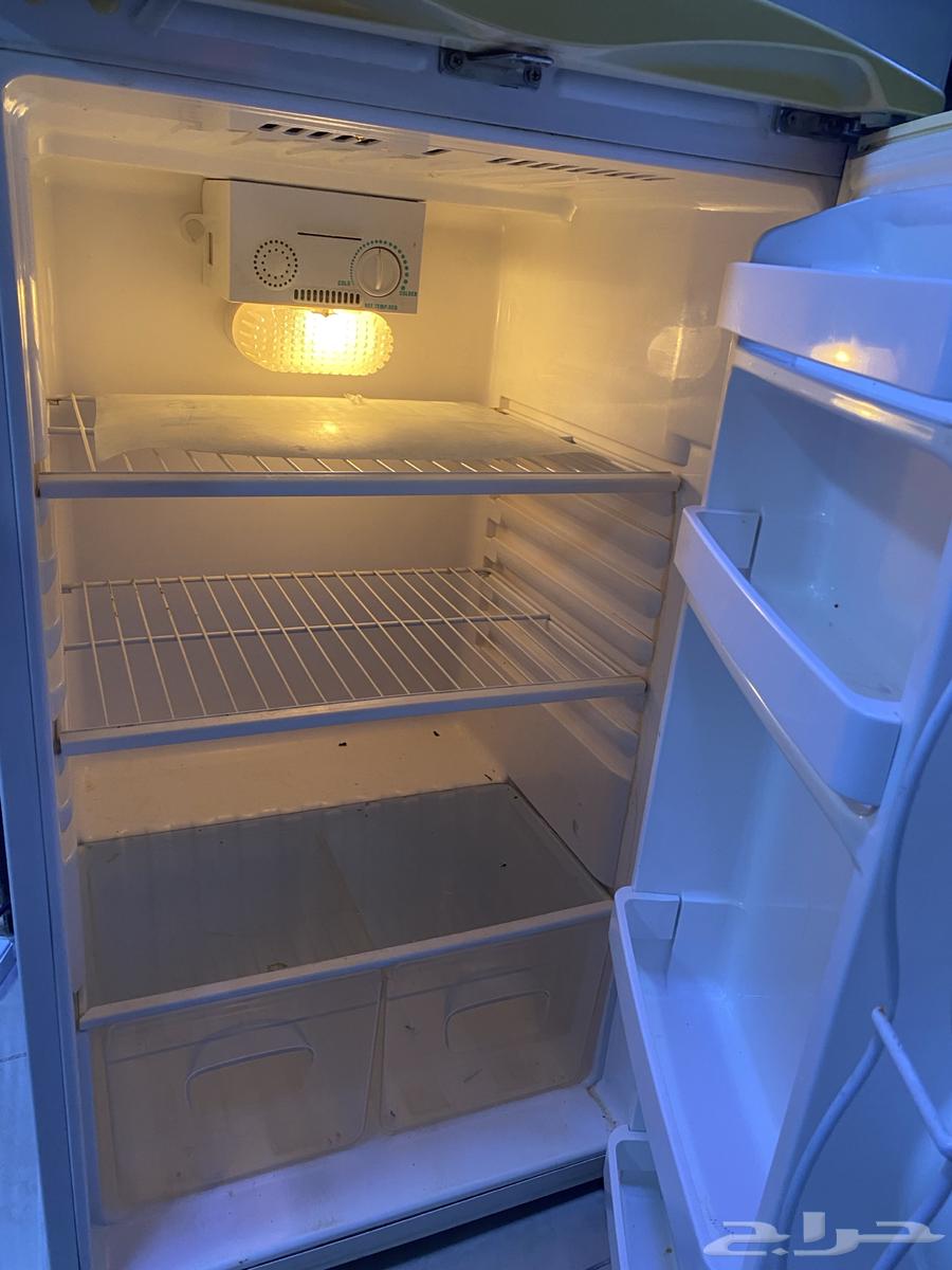 ثلاجة بابين للبيع تبريد وتثليج شرط64382224604035114