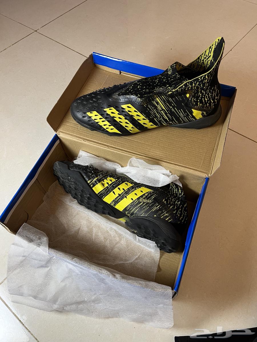 Adidas boot size 4364386011971074114