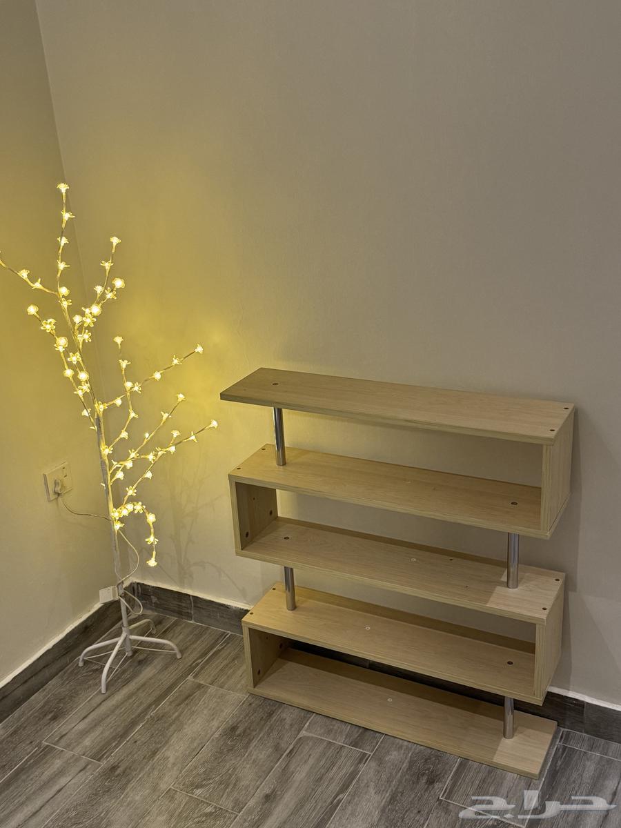 رف ودولاب ومربعات خشب64387369233923110