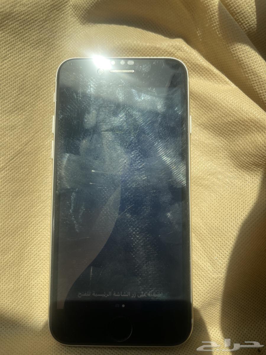 آيفون se 202264383539204481111