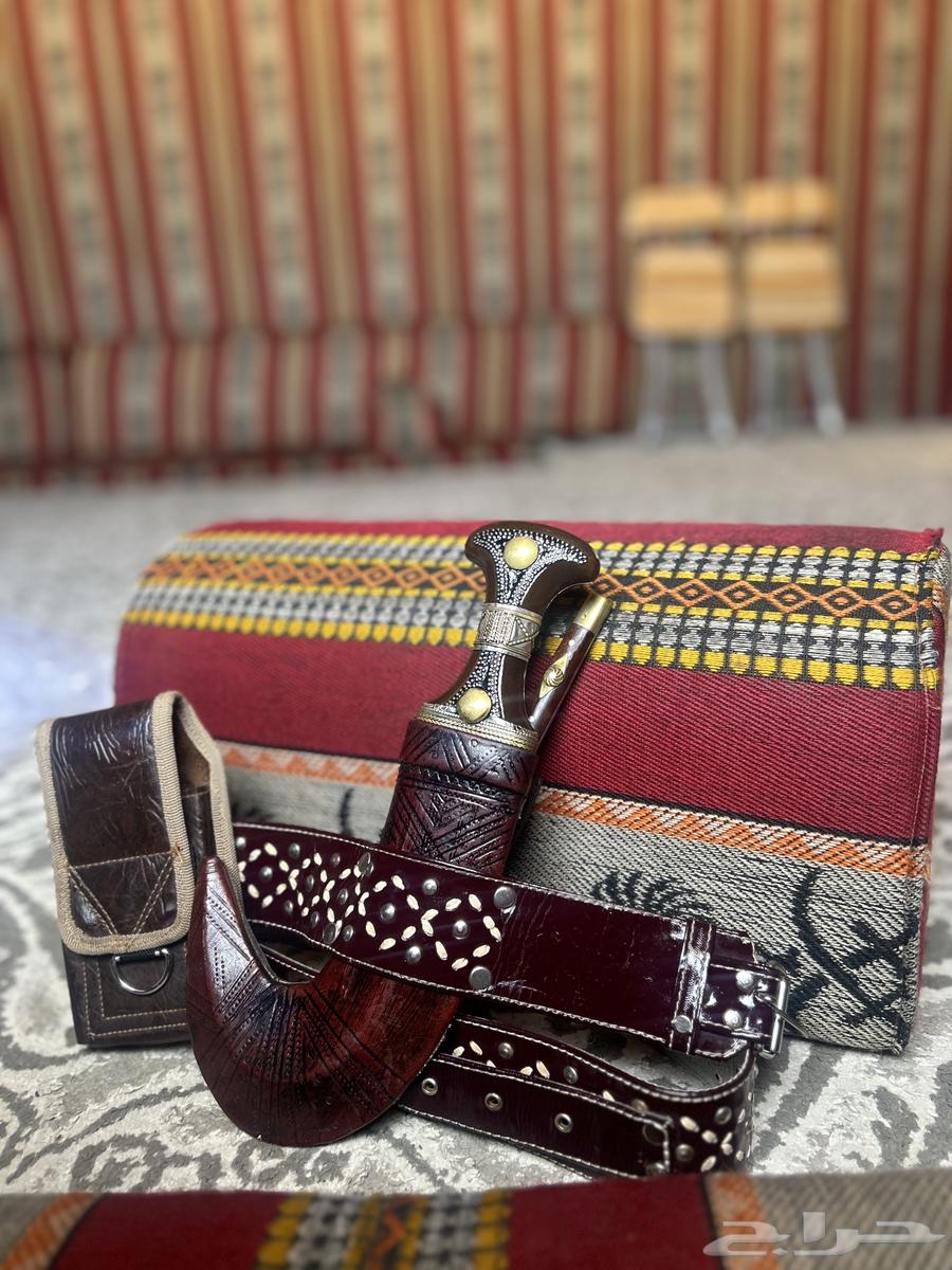 جنبيه نجرانيه قرن مصوعي فاخره   خاتم عقيق يماني كرزي مزعفر64381754326017110