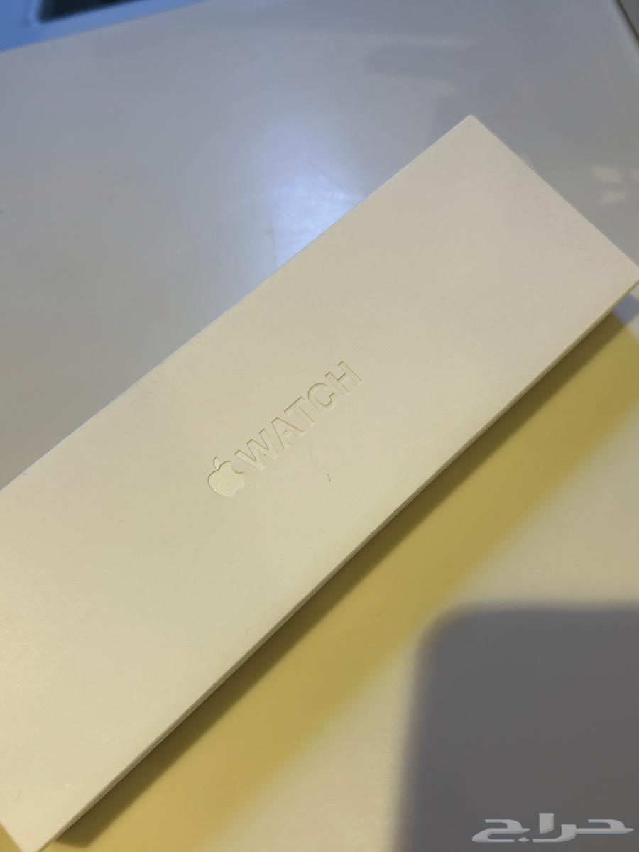 New Apple Watch, never opened, version 1064390582374146112