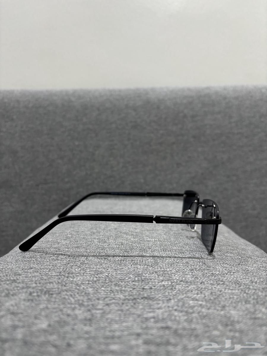 عنوان الإعلان  نظارة مونت بلانك   تصميم أنيق قد تكون أصلية64387773809027113