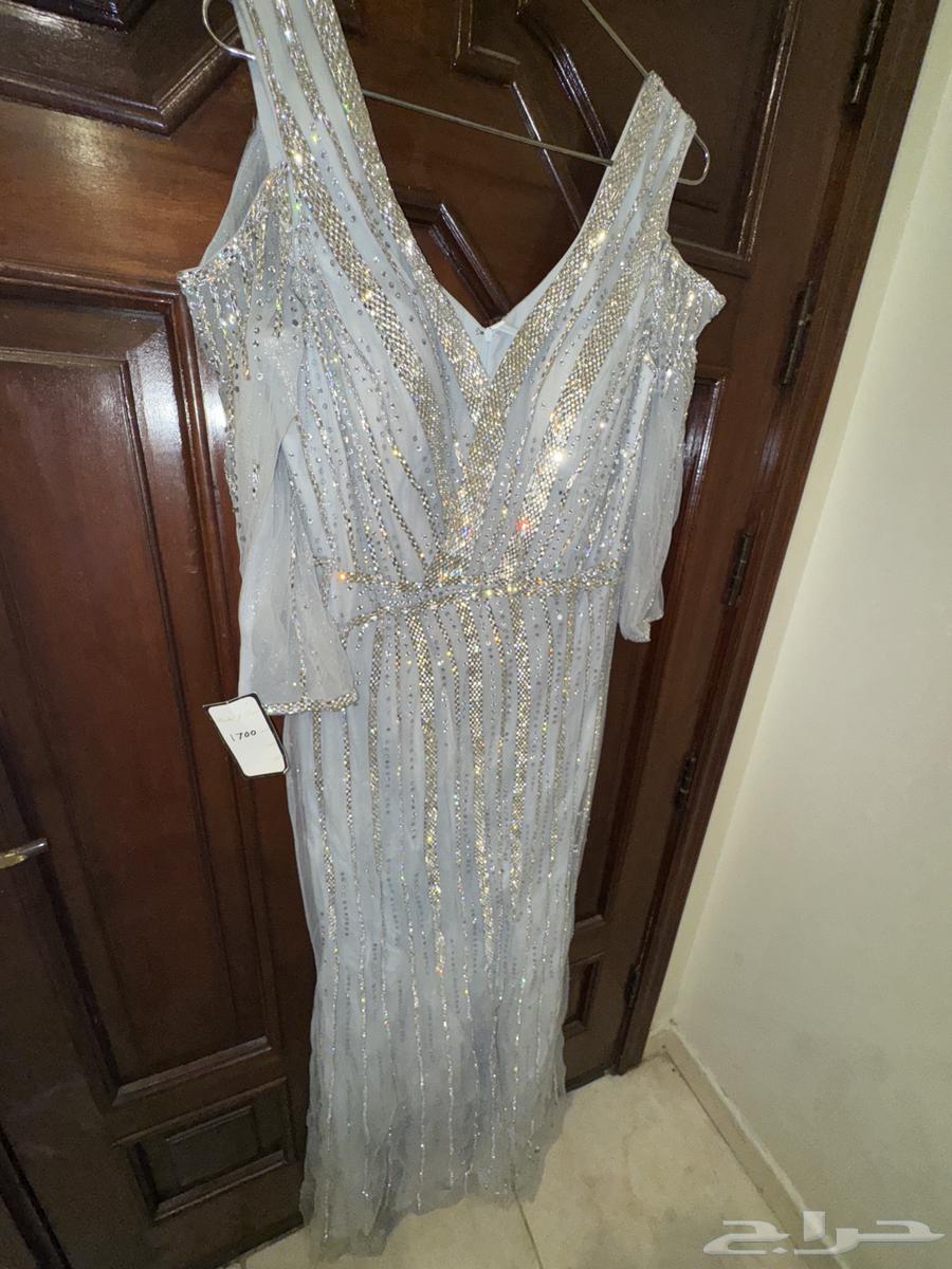 فساتين سهرة جديدة لم تلبس ابدا من محل معروف64391508532738110