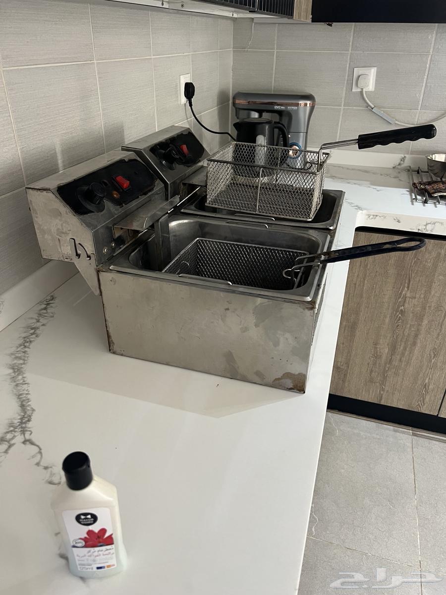 اغراض بوفيه للبيع بحاله جيده64380902480515114