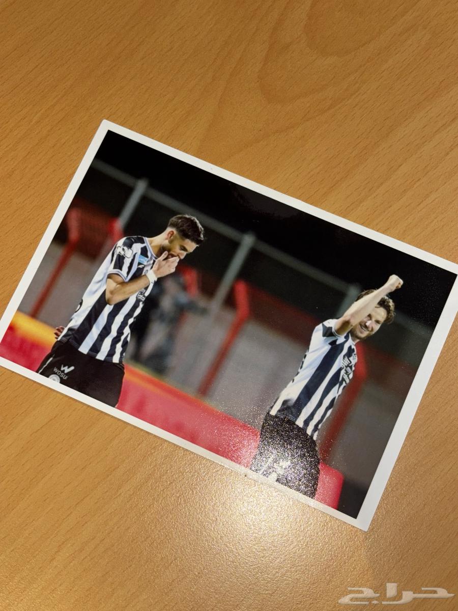 توقيع اسطورة برشلونه راكتيتش64378295721731111