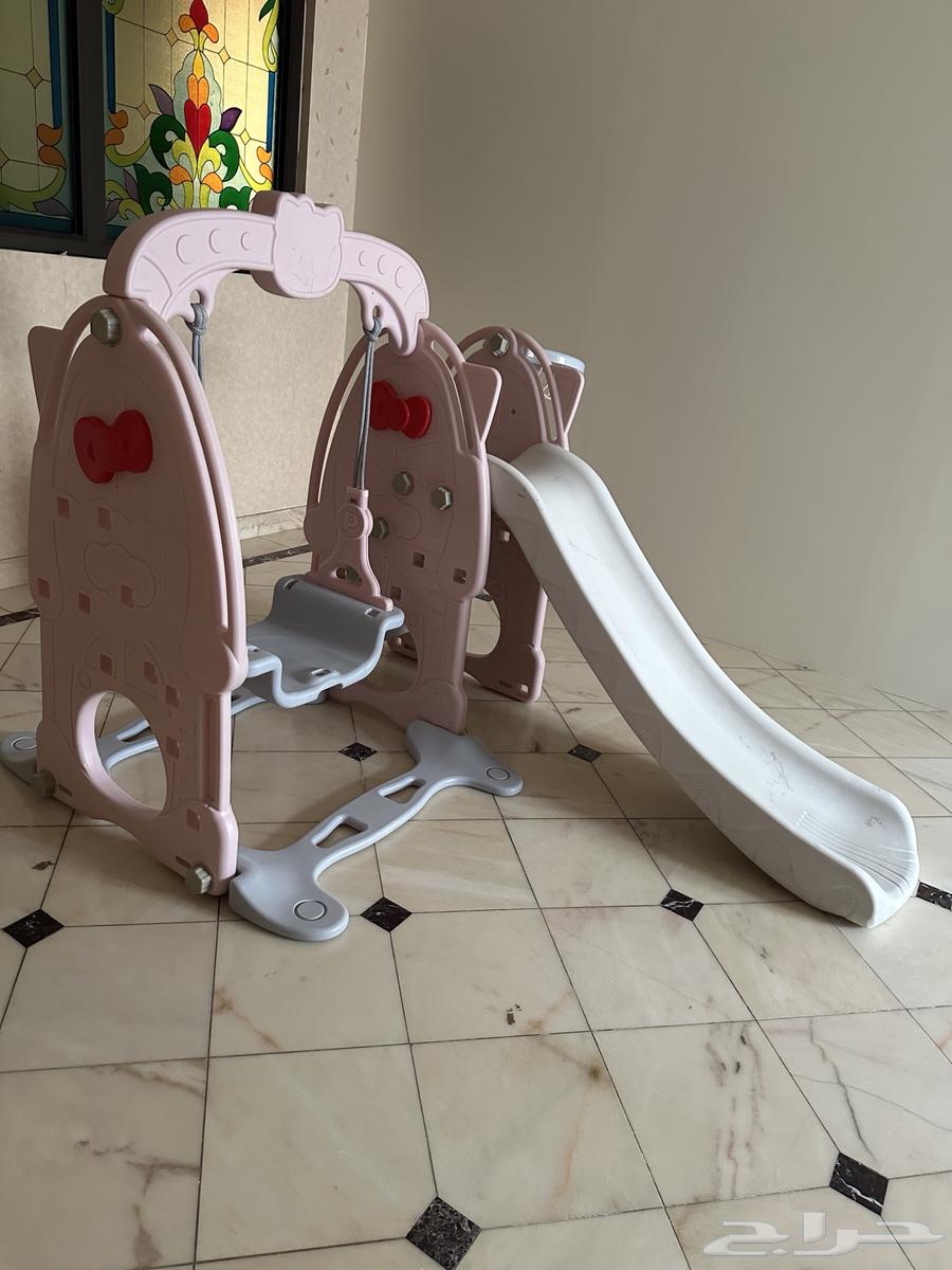 Children's swing and slide64385537163266110