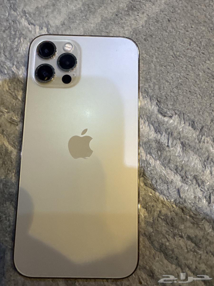 ايفون 12 برو 256 ذهبي نضيف ما فك64387967823363112
