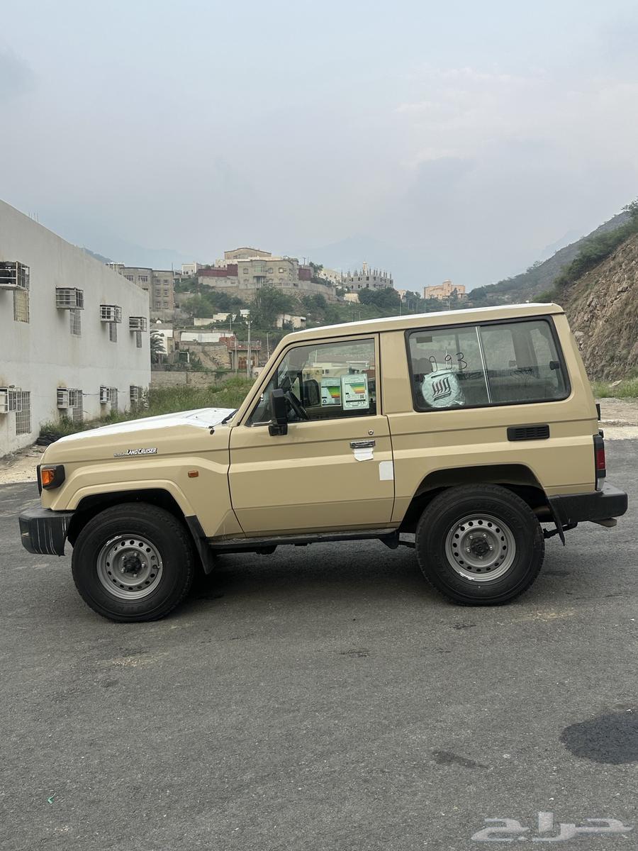 ربع بوليسي وارد الوليد 2024 ماشي .9 الف. شبه الاصفار64521878915971112