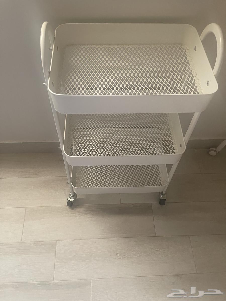 عربة بعجلات ثلاث ادوار64385901229954110