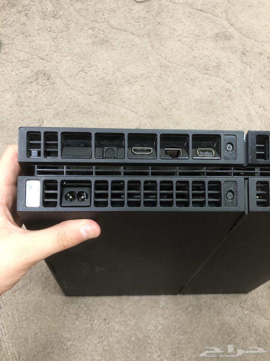 سوني فور مع يده اصليه للبيع64392114486145112