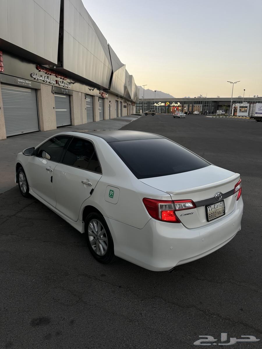 كامري 2013 خيار كامل مع سقف زجاجي تحكم في السرعة واقي شمس64521054755201114