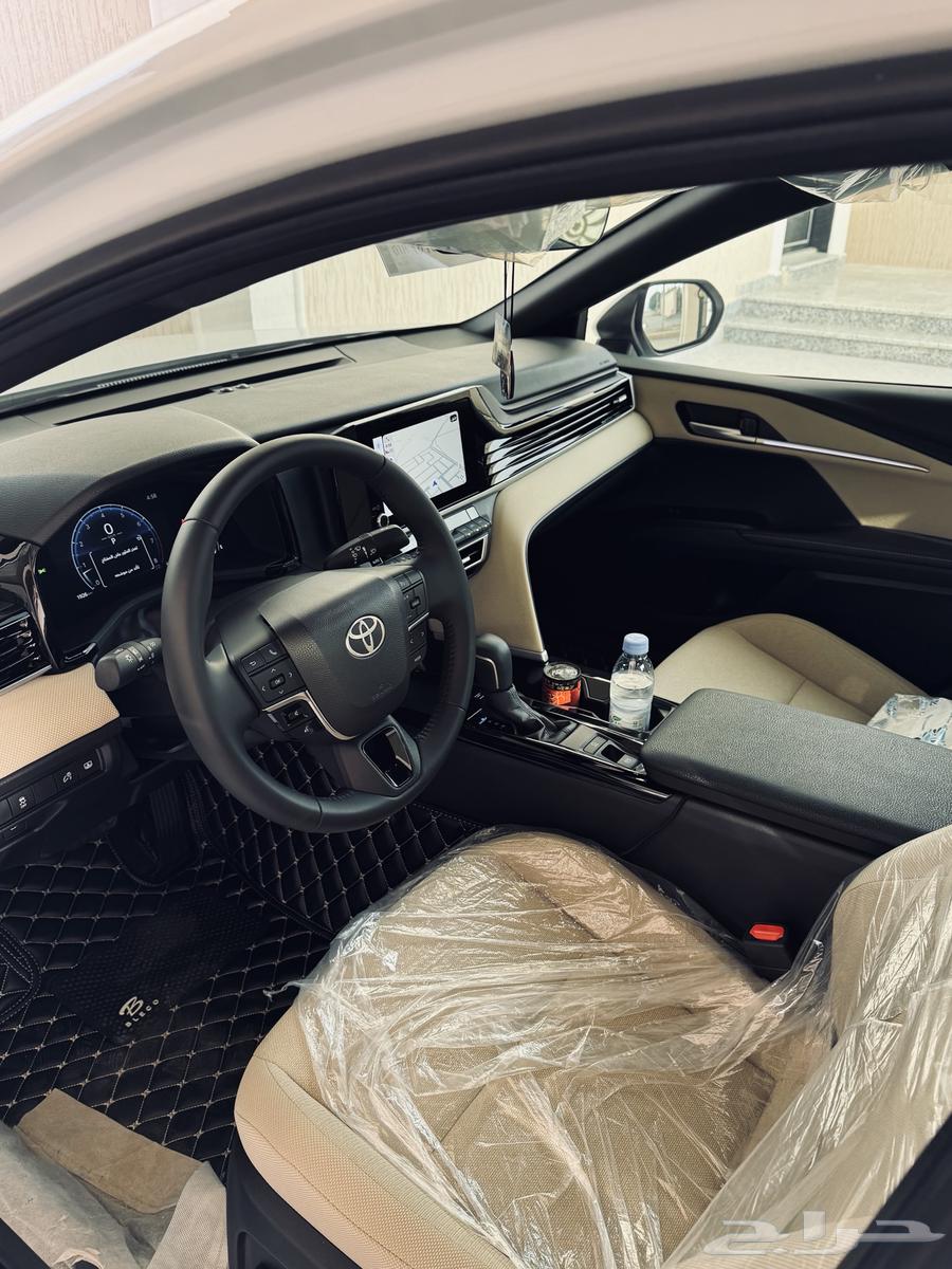 كامري 2025 بنزين LE شبه جديد سعودي64532565078401114