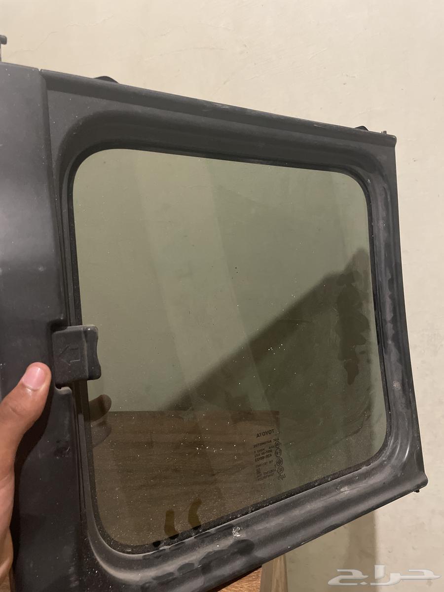 قزاز شباك خلفي تويوتا هايس 201564537183814275112