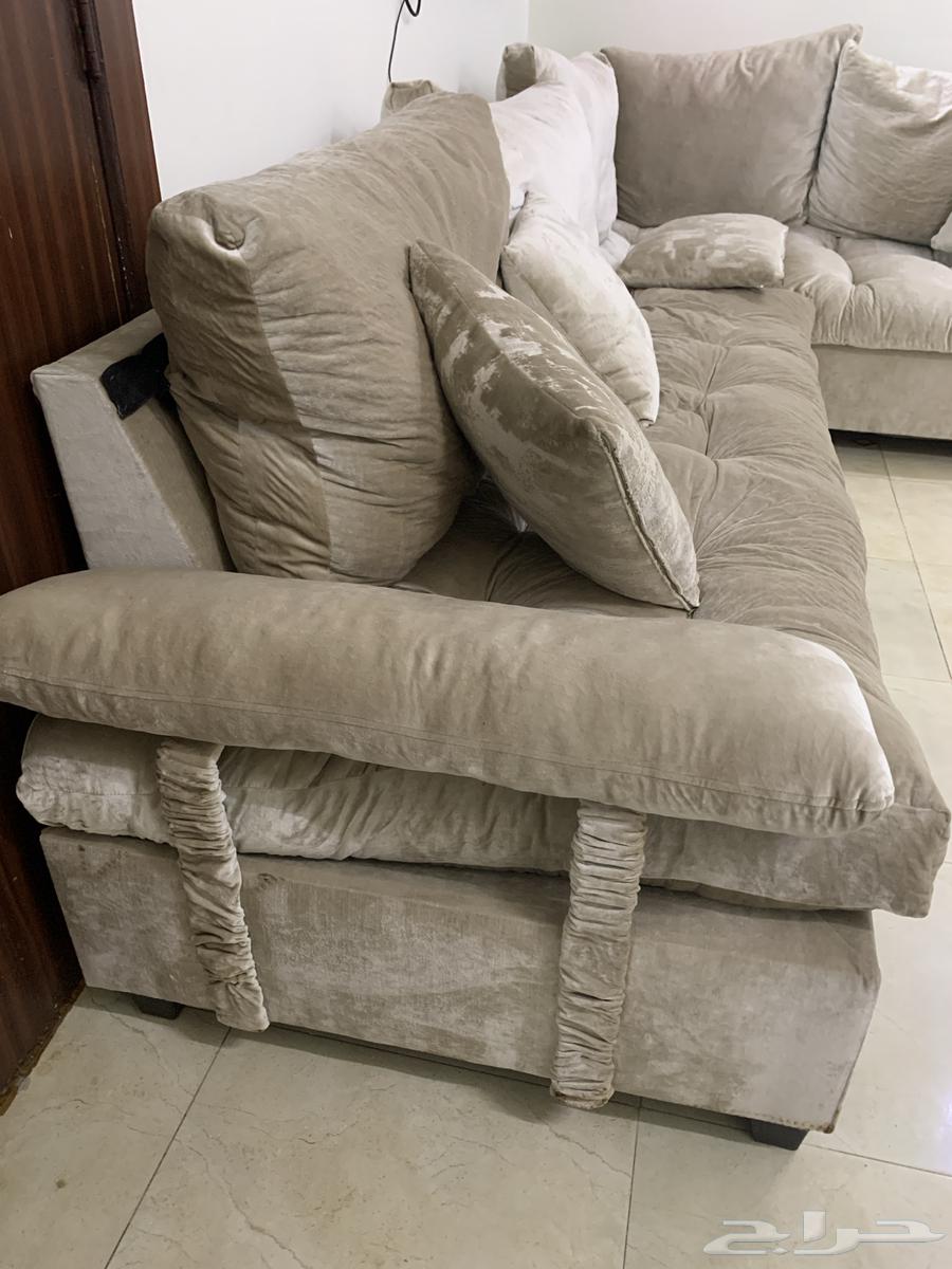 كنب صالح جديد استخدام بسيط جدا ونضيف مفصل تفصال64388301188099111