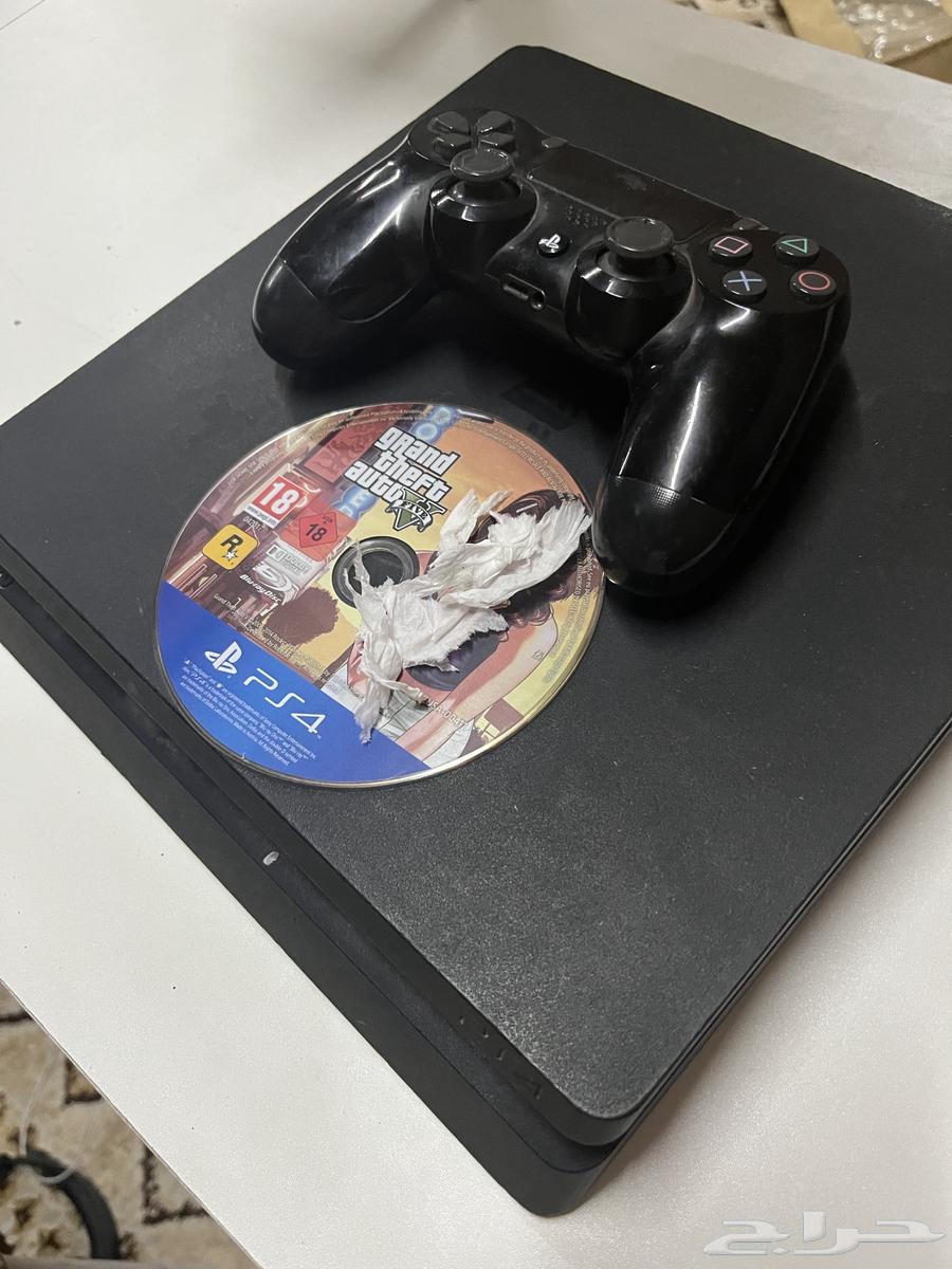 سوني 4 البيع 730 مع كل اغراضه64377739823618111