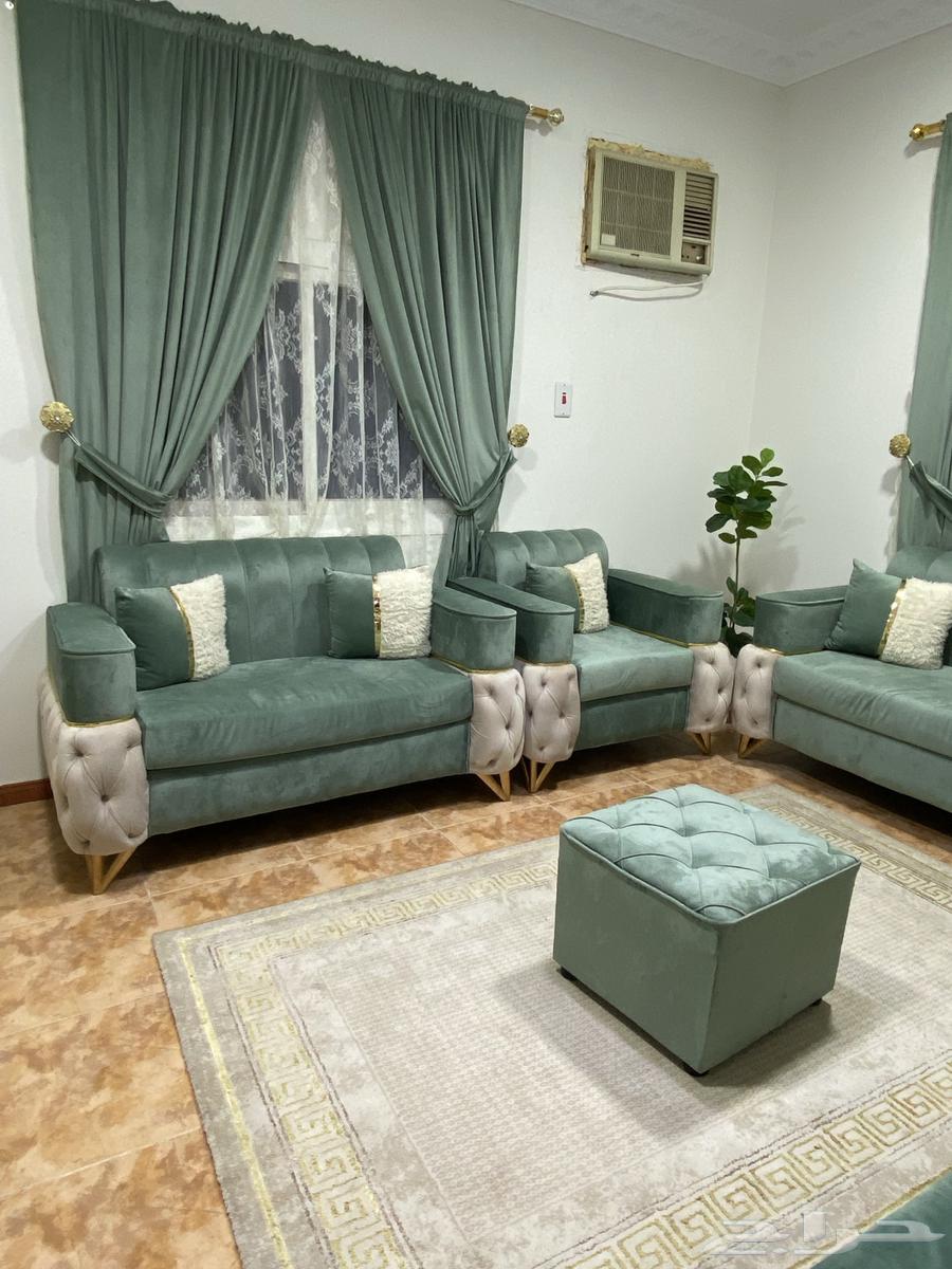 كنب مع الستاير والزوليه للبيع64377550040450111