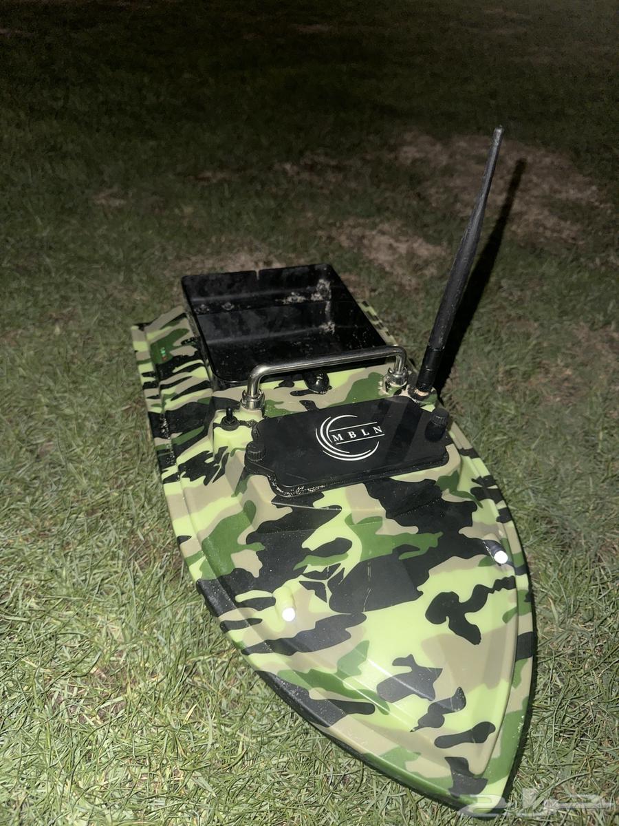 قارب طعم بدون جهاز تحكم64385831341953110