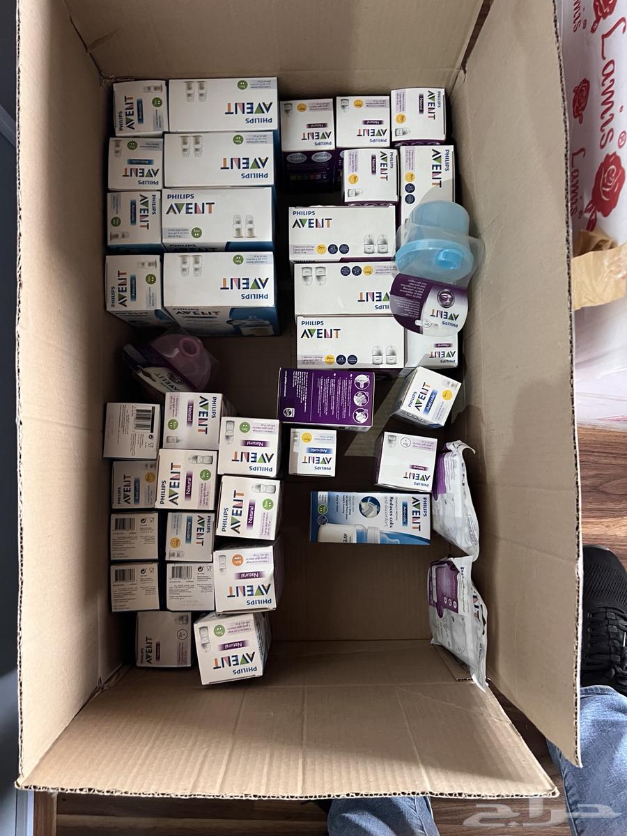 مجموعة رضاعات اطفال مع مستلزمات عناية بالطفل64391742542338114