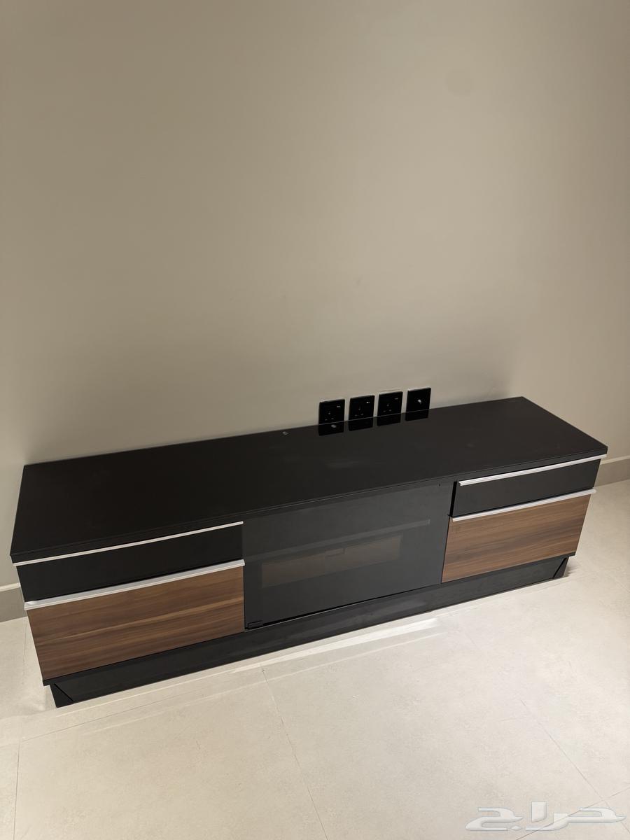طاولة تلفزيون64377447326851111