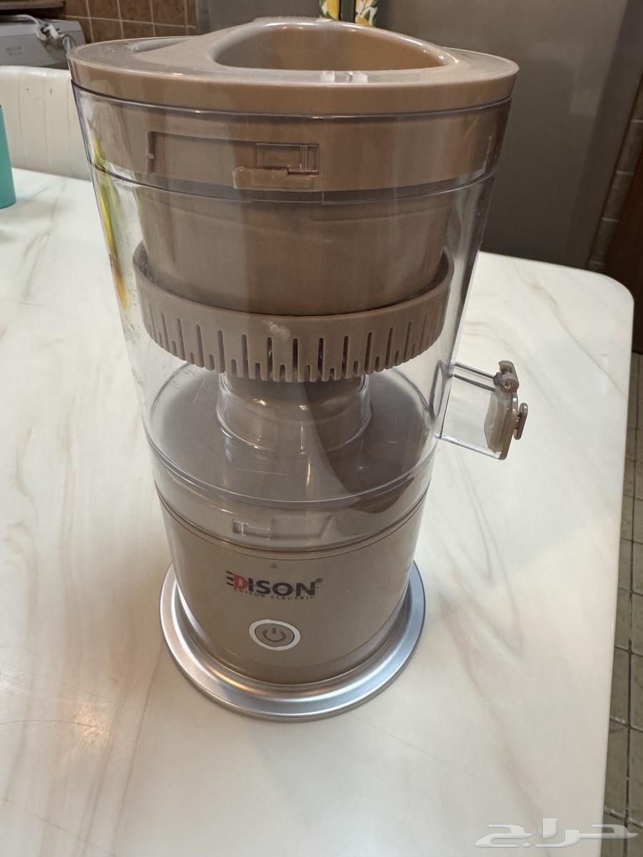 Orange and lemon juice I'm selling for 30 riyals64382928239362110